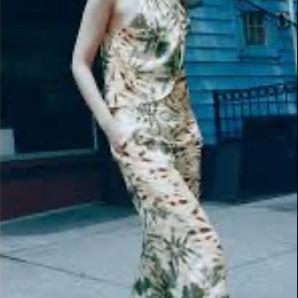 Zara Green and Cream Botanical Top & Pant Set